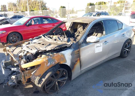 2015 Infiniti Q50 z USA, uszkodzony, nr VIN JN1BV7AP7FM342774